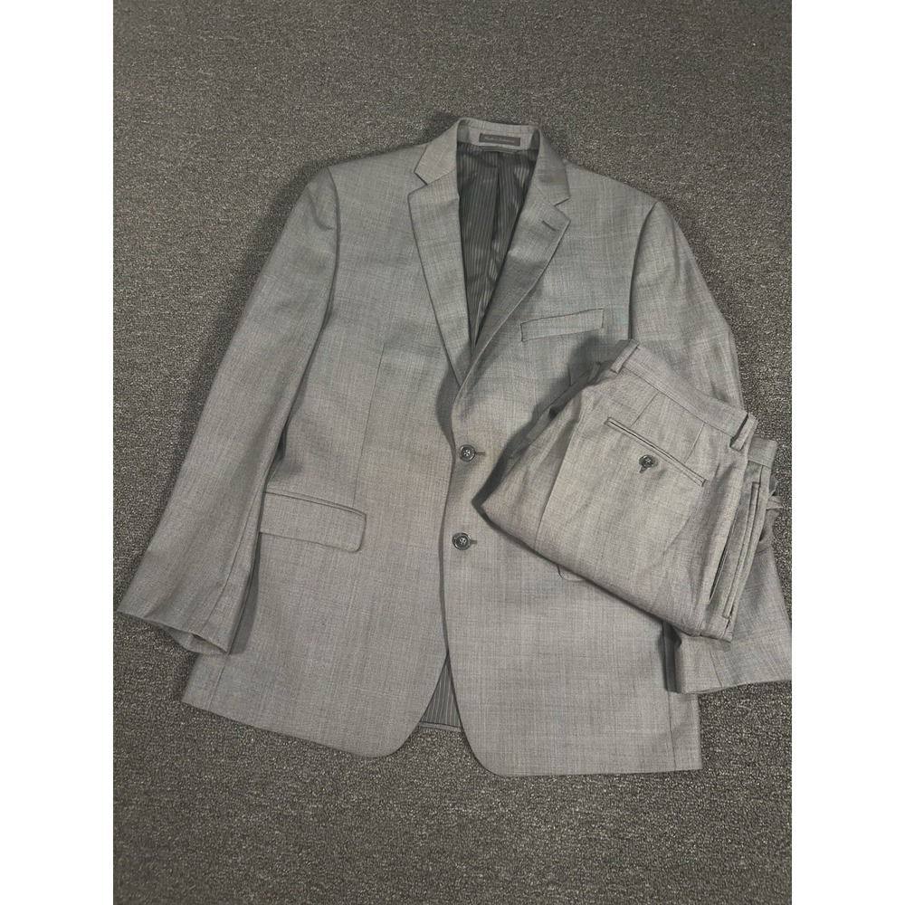 Calvin Klein 2 Piece Suit Men's 40R Pants 34x29 Gray Slim Wool Modern